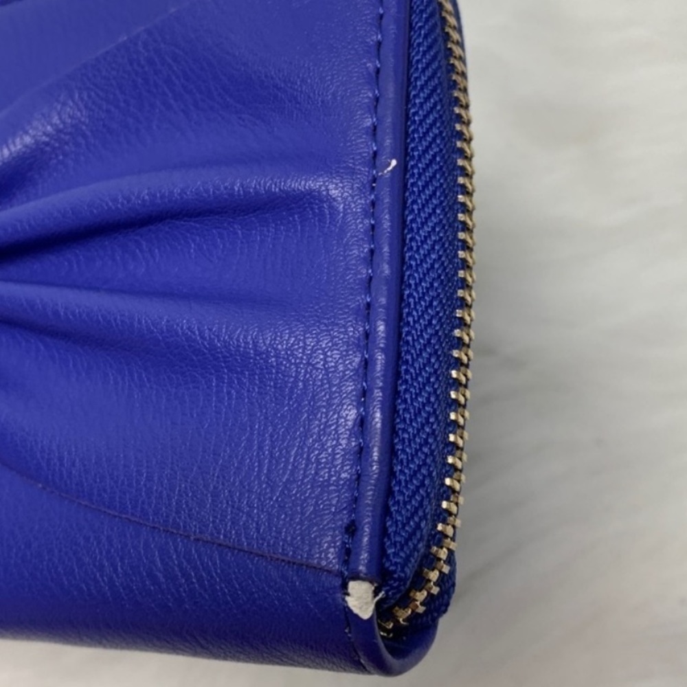 Blue Bow Zippy Wallet - Picture 3 of 4